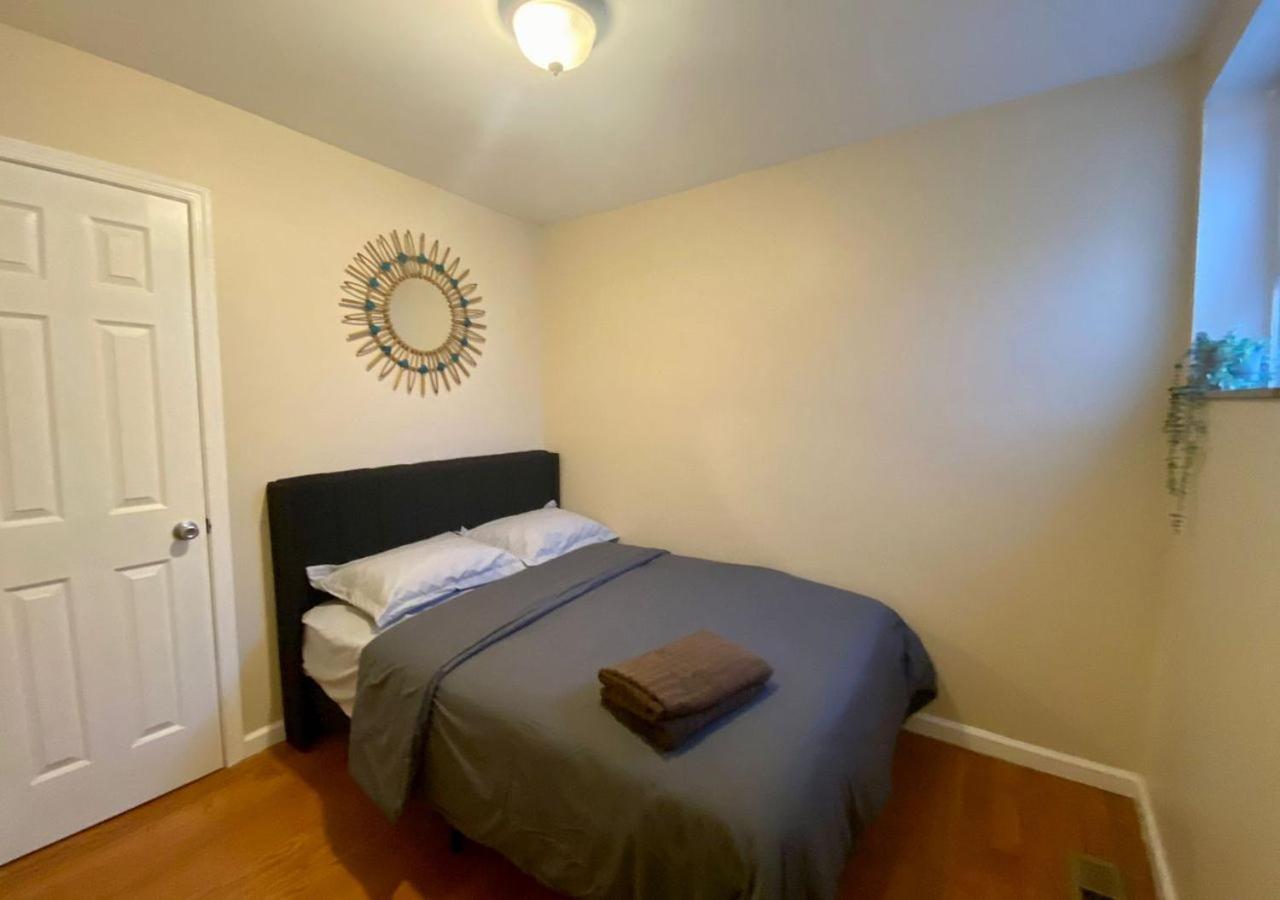 Historic Townhouse Oasis With En-suite Bathroom Filadelfia