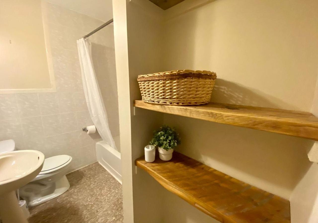 Historic Townhouse Oasis With En-suite Bathroom Apartamento
