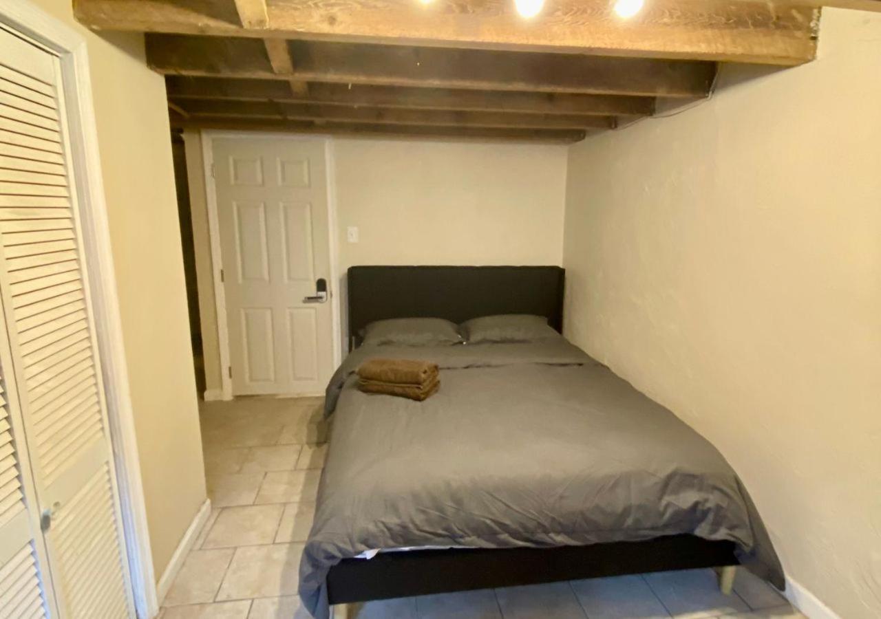 Apartamento Historic Townhouse Oasis With En-suite Bathroom Filadelfia